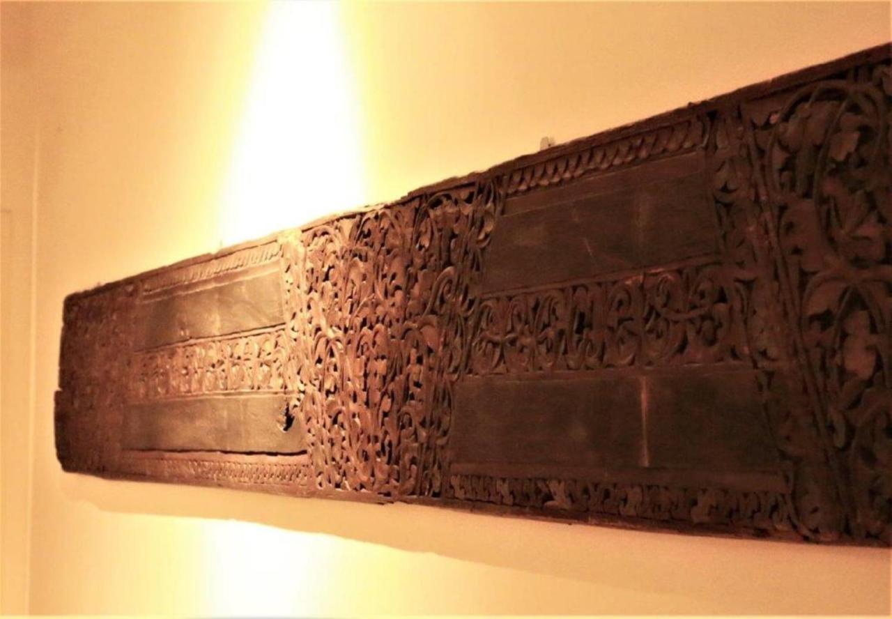Accademia00 Bed & Breakfast Maastricht Bagian luar foto