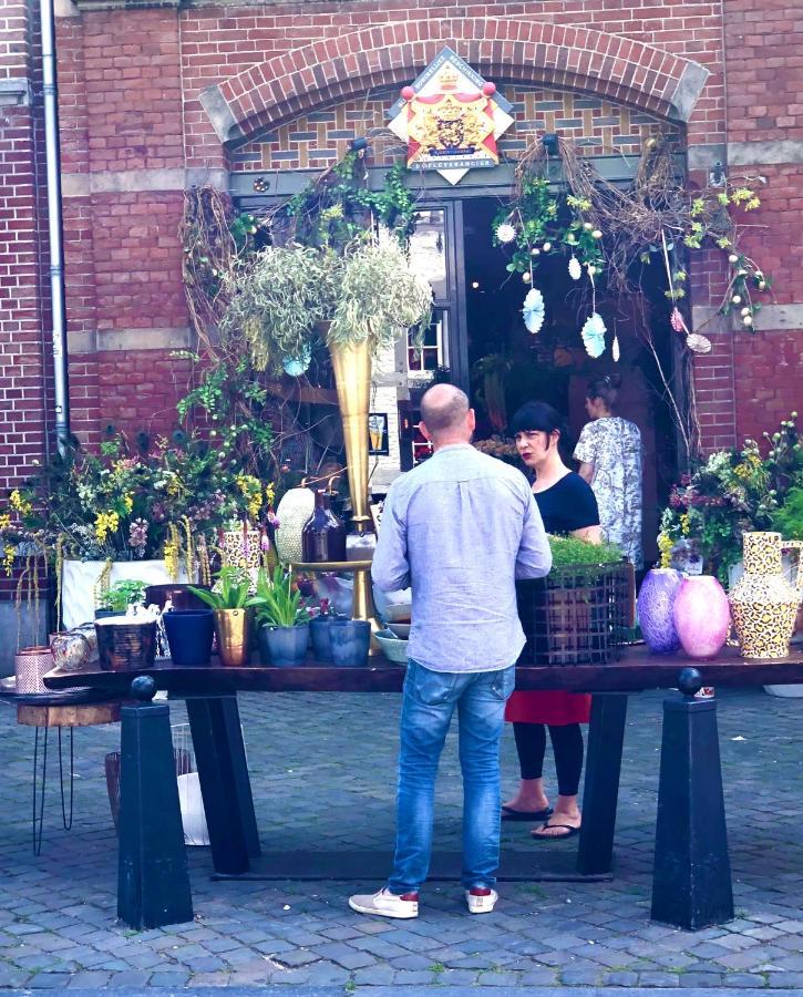 Accademia00 Bed & Breakfast Maastricht Bagian luar foto