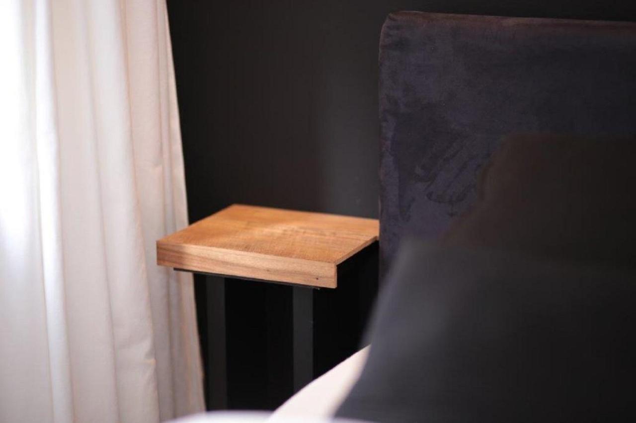 Accademia00 Bed & Breakfast Maastricht Bagian luar foto